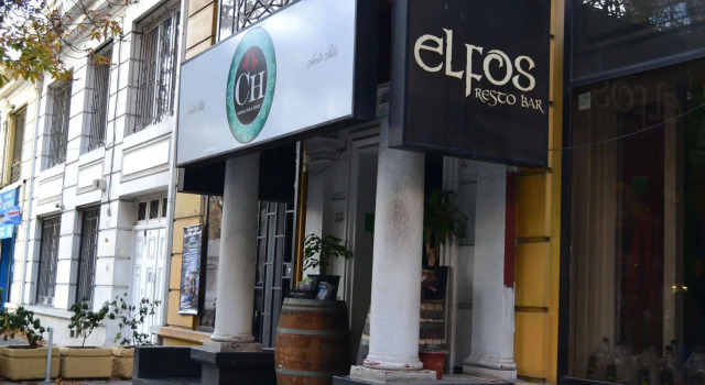 Hostal Chile Chico, Забронировать Отель Отели Сантьяго с парковкой, рядом с Станция метро Manuel Montt, Парковка