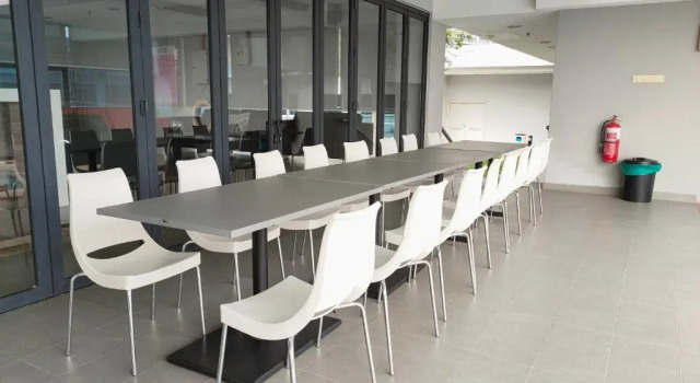 Коттедж 8500SF Roof Top Stay With Private Infinity Pool & Gym Located In Cyberjaya
