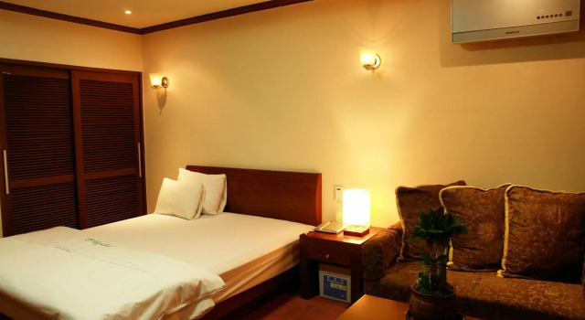 Gumi Hotel