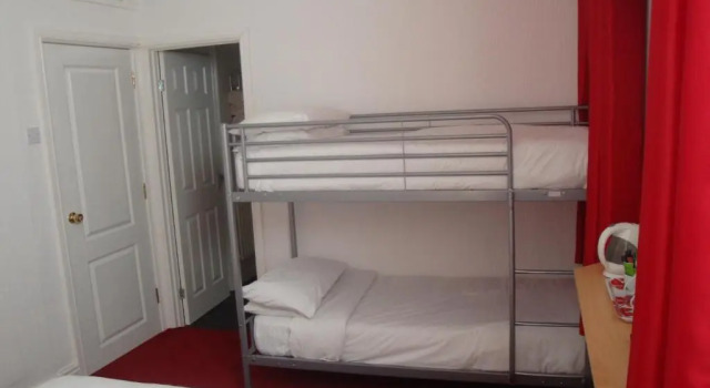 Двухместный семейный номер Standard The Sandhurst Hotel