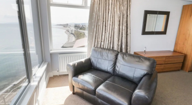 Treasure Cottage, จอง บ้านพักตากอากาศ Penrhyn Bay Glamorgan