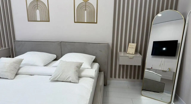 Comfortable view apartment next to the water park, Prenota Appartamento Tjumen' 