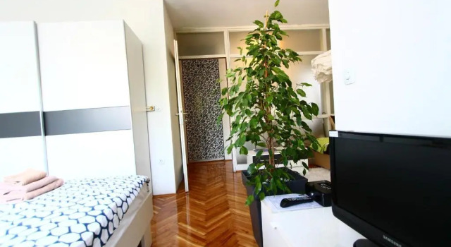 Studio Apartment Melon