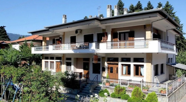 Arktos Suites