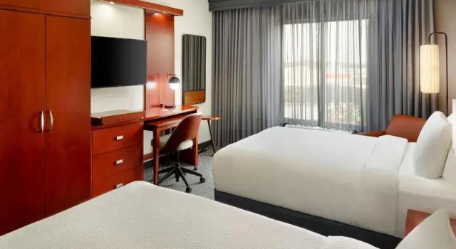 Четырёхместный номер Standard Courtyard by Marriott Atlanta Conyers
