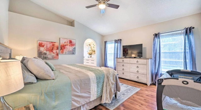 Коттедж Private Pool & Yard: Airy Kissimmee Retreat!