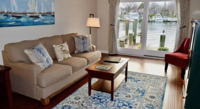 Двухместный люкс с видом на воду St Michaels Harbour Inn, Marina and Spa