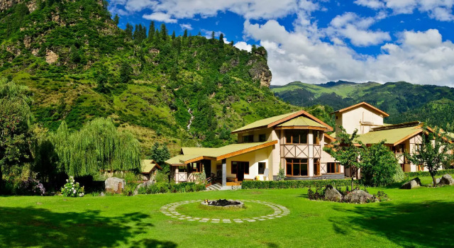 Solang Valley Resort