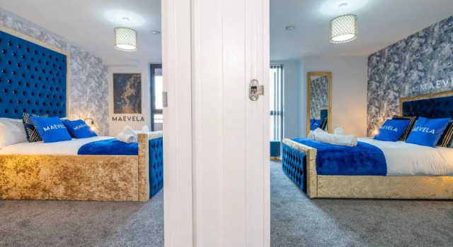 MAEVELA Apartments - Huge 7ft Emperor Luxury 2 Bed Apartment - With Parking - NEW BUILD - City Centre, Digbeth - ROOFTOP TERRACE - PS4 & Smart TV's, Забронировать Апартаменты/квартира Отели Бирмингема с парковкой, рядом с Бирмингемский городской университет, Парковка