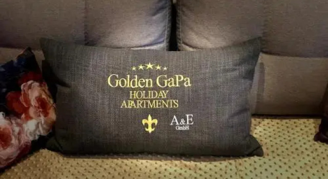Golden Gapa Central Family Apartment 28