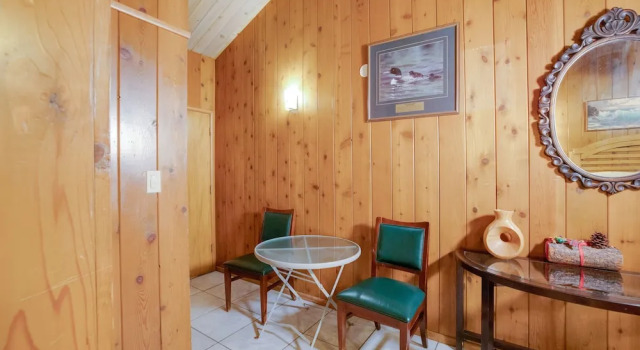 Номер Deluxe с видом на бассейн Arrowhead Tree Top Lodge
