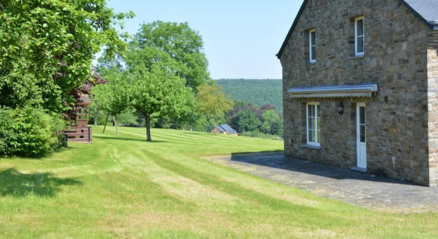 Вилла Spacious villa near Lesse