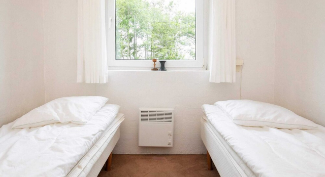 4 Star Holiday Home in Hjorring, Réserver Maison de vacances Hôtels à Vestjylland avec parking, Parking