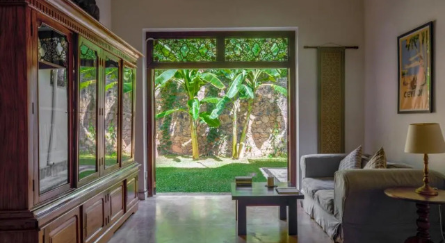 Вилла Coconut Grove villa w cook pool
