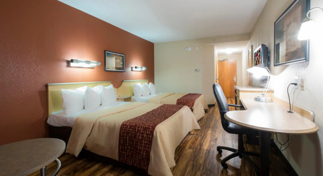 Четырёхместный номер Deluxe Red Roof Inn & Suites Philadelphia - Bellmawr