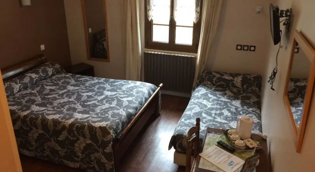 Трёхместный номер Standard Auberge des Pyrénées