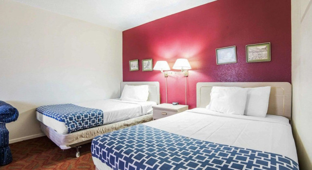 Econo Lodge Fallon Naval Air Station Area, Rezerwuj Mini-hotel Fallon Nevada