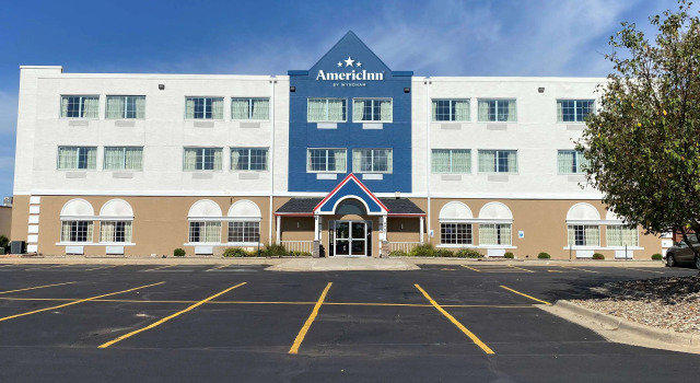 AmericInn by Wyndham Cedar Rapids North, 预订 酒店 锡达拉皮兹 爱荷华州