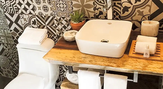 Трёхместный номер Standard SIX TWO FOUR Urban Beach Hotel