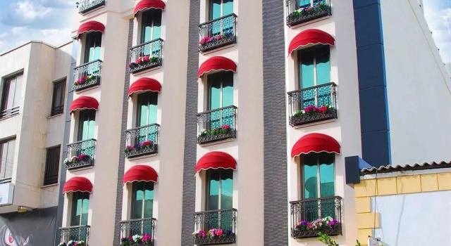 Grand Center Boutique Hotel