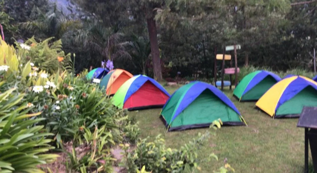 Тент Bunyonyi Safaris Resort