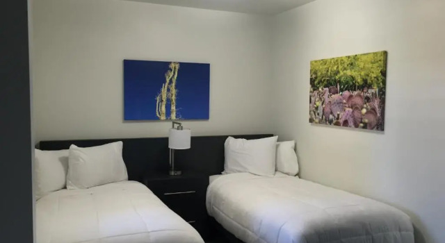 Двухместный люкс University Inn ASU/Tempe