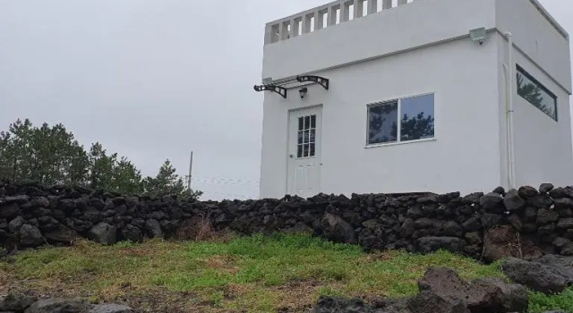 Contain Jeju-Darangswi, Забронировать Отель Gujwa Чеджу