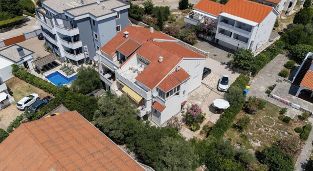 Apartments Krneta