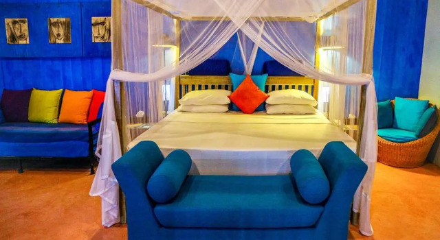 Люкс с видом на бассейн Dickman Resort "The Boutique Hotel"