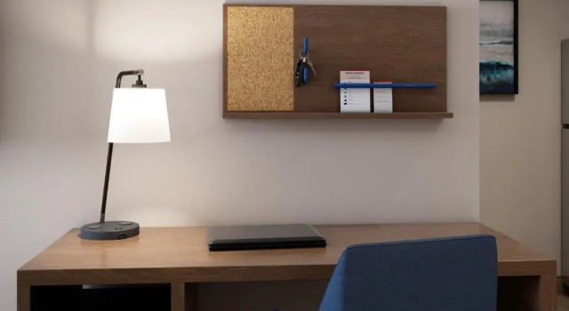 Люкс Candlewood Suites - Joliet Southwest by IHG