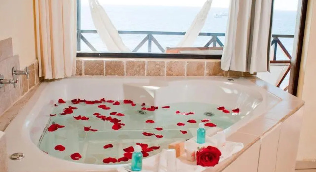 Полулюкс Hotel Grandmare & Bungalows