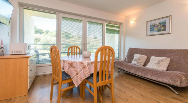 Amazing Apartment in Banj With Wifi and 2 Bedrooms