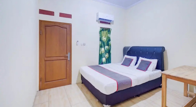 Номер Standard Hotel O Tangerang Near Indomilk Arena Stadium Formerly Sultan Residence
