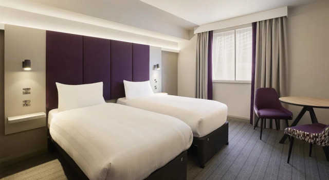 Premier Inn Hastings Town Centre, Забронировать Отель Отели Исторического графства Суссекса 3 звезды, 3*