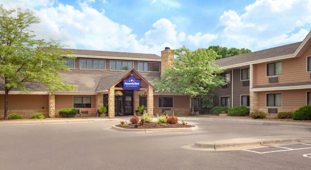 Двухместный номер Deluxe AmericInn by Wyndham Mankato Event Center near MSU