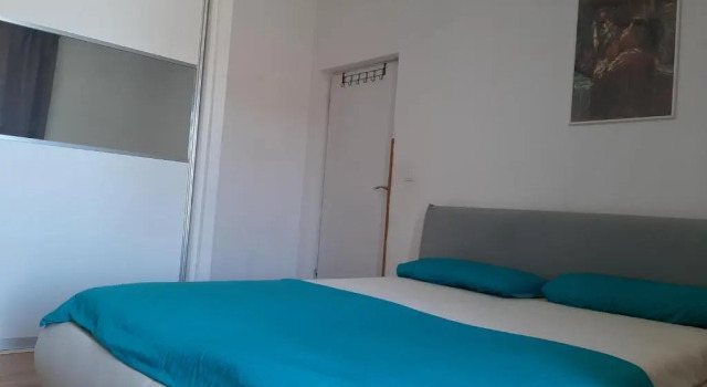 Apartments Postira uz More, Prenota Appartamento Hotel a Croatian Islands con parcheggio, Parcheggio