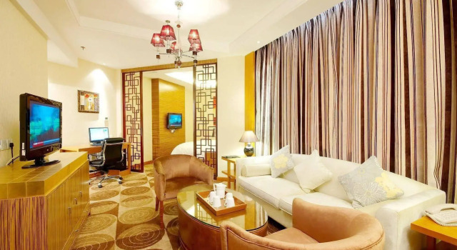 Golden Island Holiday Hotel