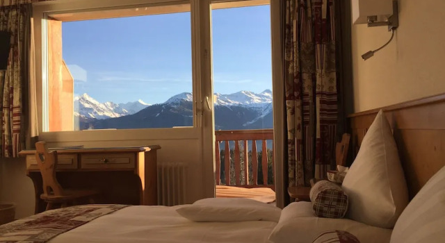 Двухместный номер Superior с балконом Hotel AdEldorado