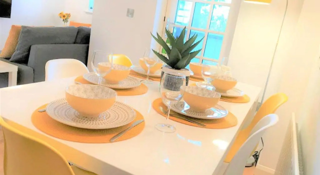 Seaside Cottage with Parking, Забронировать Дом для отпуска Коттеджи Исторического графства Суссекса, Коттедж