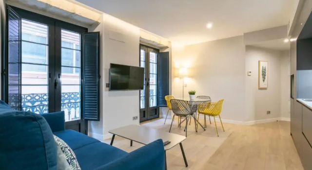 Апартаменты Standard Arenal Suites Alicante