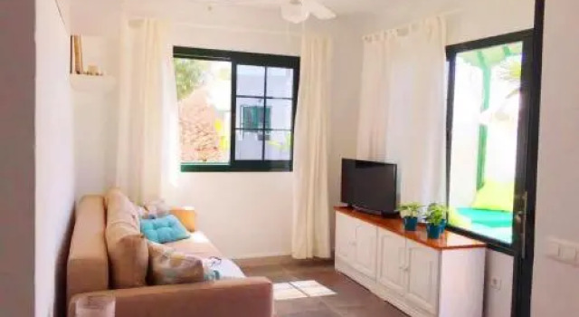 Casita Blanca, Jardín del Sol 1
