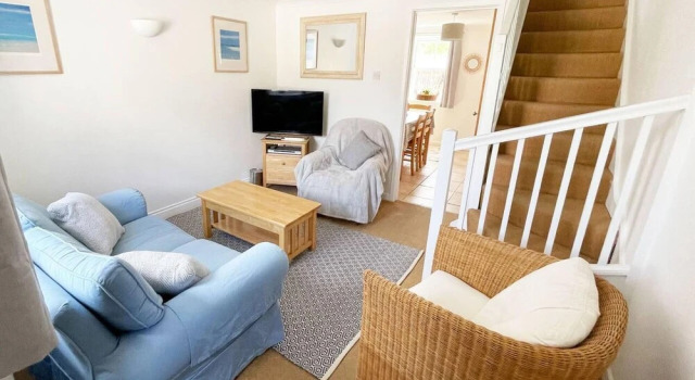 Charming 2-bed Cottage in Charlestown Near the sea, Varaa Lomakoti Mökit kohteessa Merseyside, Mökki