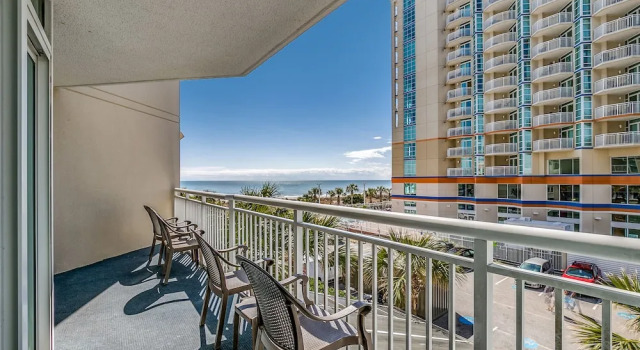 Номер Standard Beachfront Condo at Dunes Village Resort