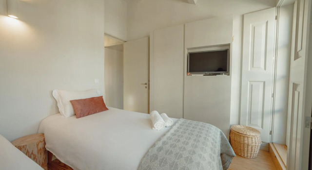 Downtown Deluxe Duplex by Homing, Забронировать Отель Отели Порту 3 звезды, рядом с Сандеман Селларс, 3*