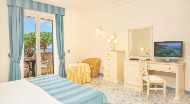 Двухместный номер Standard с видом на море Hotel Biodola