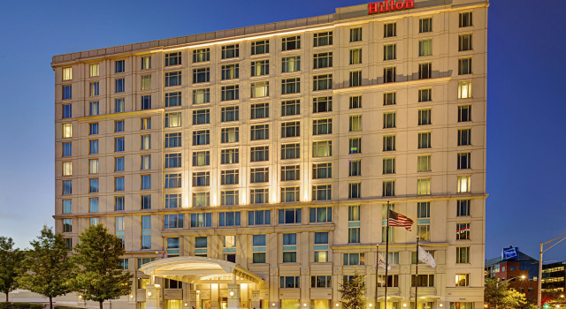 Hilton Providence, Varaa Hotelli Hotellit New England uima-altaalla, Uima-allas