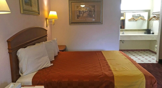 Travelodge Pico Rivera, Забронировать Отель Пико Ривера Большой Лос-Анджелес