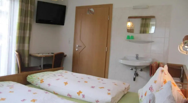 Апартаменты Gästehaus Luxner Zimmer ÜF