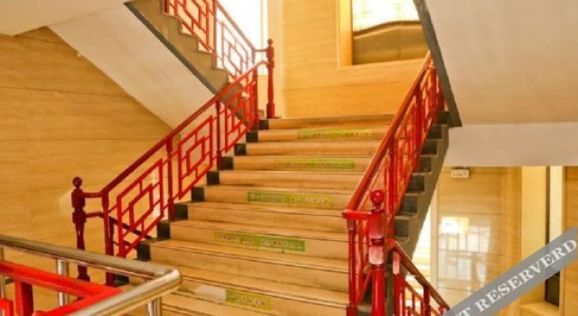 Shandong Hotel - Jinan, Забронировать Отель Шичжун Цзинань, рядом с Железнодорожная станция Цзинань
