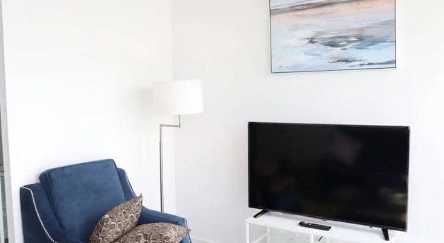 Aaira Suites CN Tower View, Забронировать Апартаменты/квартира Торонто Greater Toronto Area, рядом с Театр Принцесса Уэльса